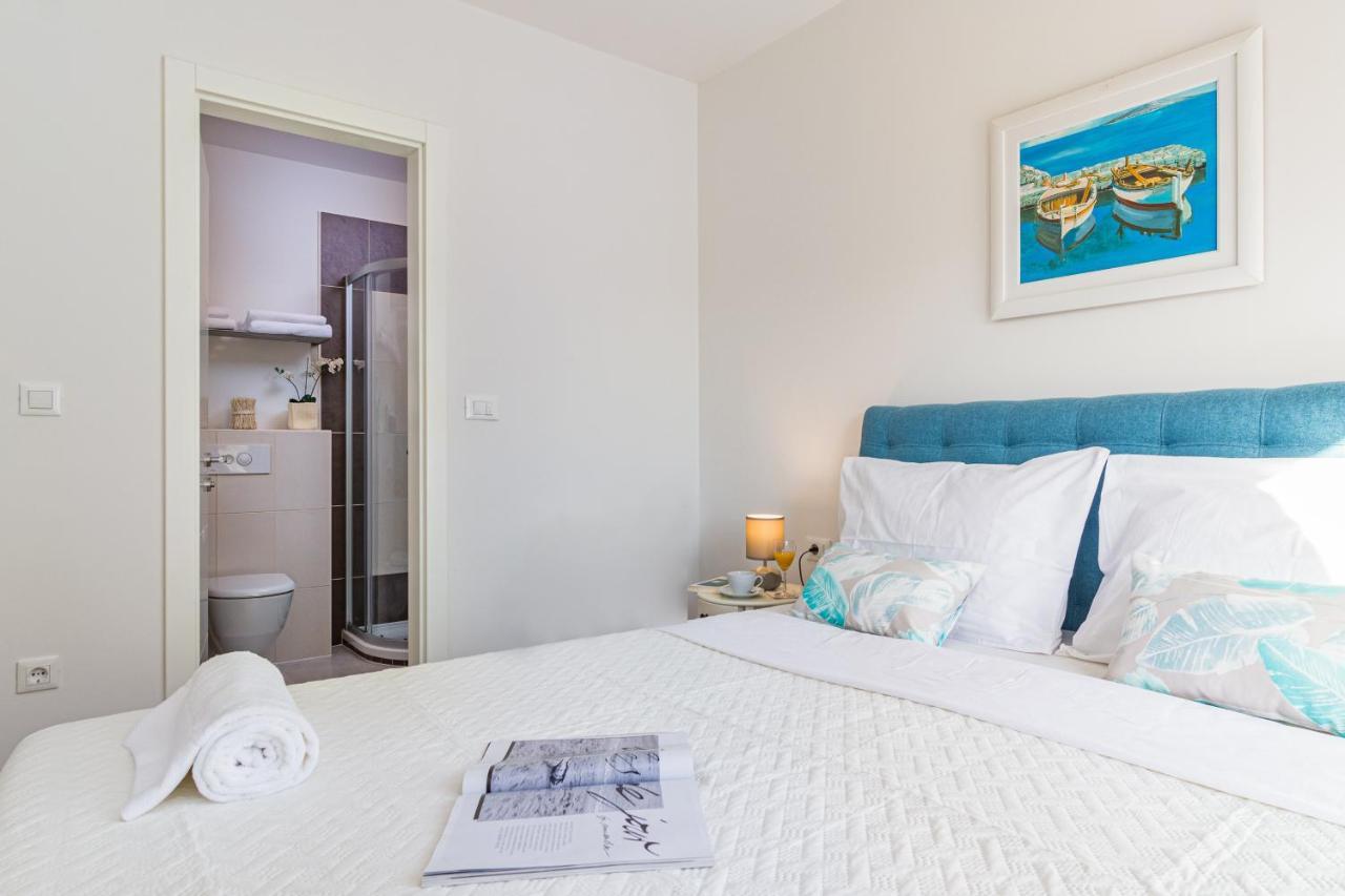 Lovely Istrian Apartment With A Private Swimming Pool And A Charming Garden Banjole Exterior photo