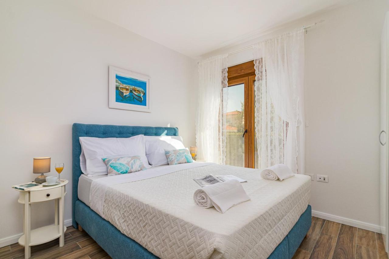 Lovely Istrian Apartment With A Private Swimming Pool And A Charming Garden Banjole Exterior photo